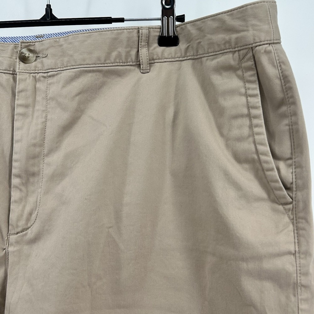 LL Bean Favorite Fit Shorts Womens 22W Khaki Bermuda Chino Momcore Americana - Picture 3 of 9